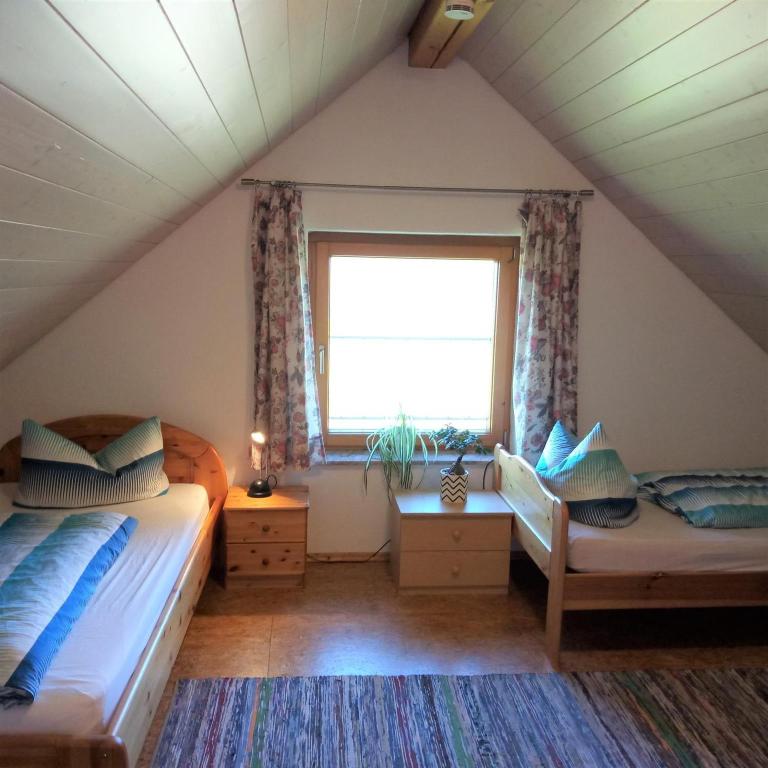 Gasthof Grüner Baum "Kongo" - Apartment mit Bad - 6