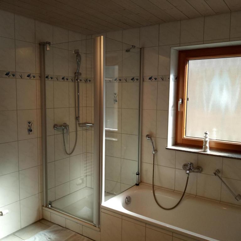 Gasthof Grüner Baum "Kongo" - Apartment mit Bad - 9