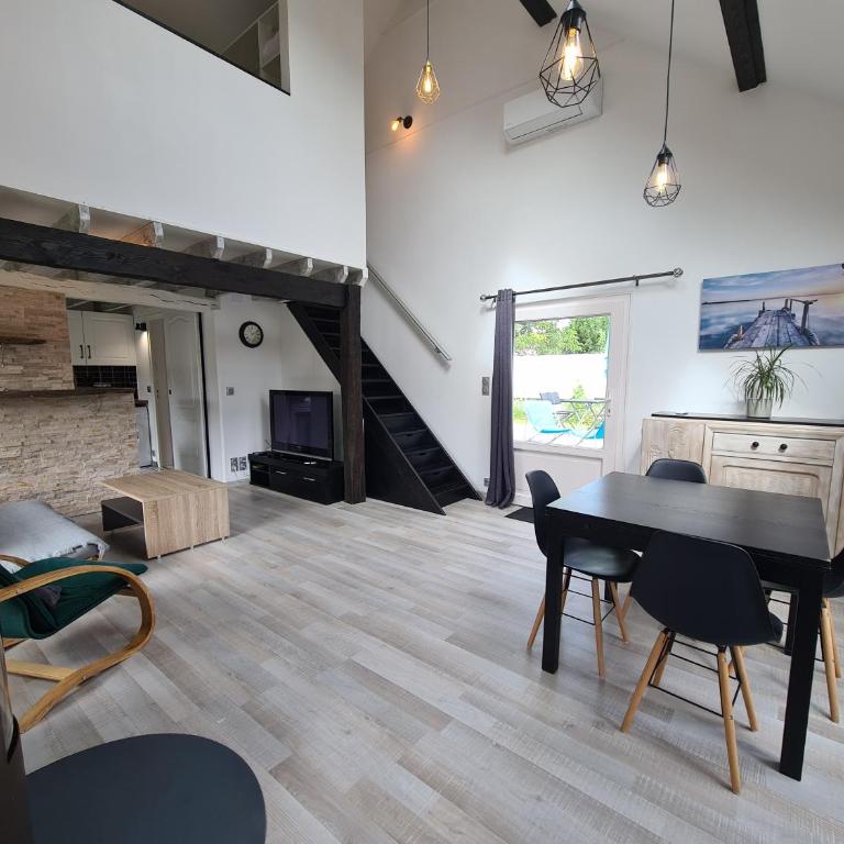 "Gîte Les Glycines" linge inclus proche centre-ville - Haus mit 1 Schlafzimmer - 4