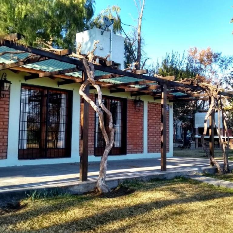 Casa Quinta Rodeada de Bodegas Piscina BBQ Mendoza - Casa de 2 dormitorios - 1