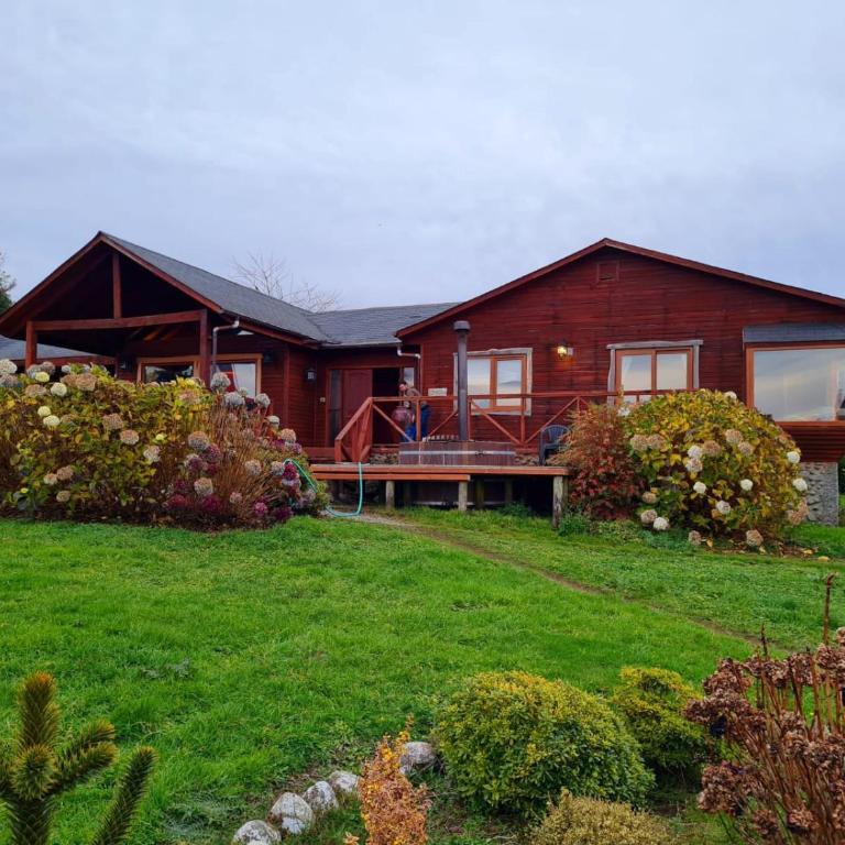 Cabañas Anulen - Three-Bedroom House - 15
