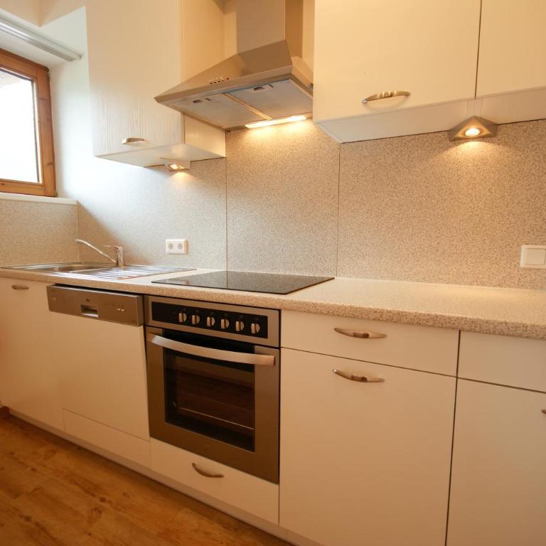 Roasnerhof - Apartment mit 4 Schlafzimmern und einem Balkon - 1
