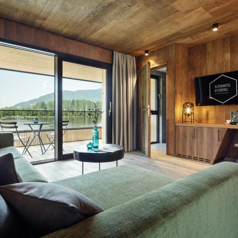 Alpenhotel Kitzbühel am Schwarzsee - 4 Sterne Superior - Premium Suite Steghaus - 4