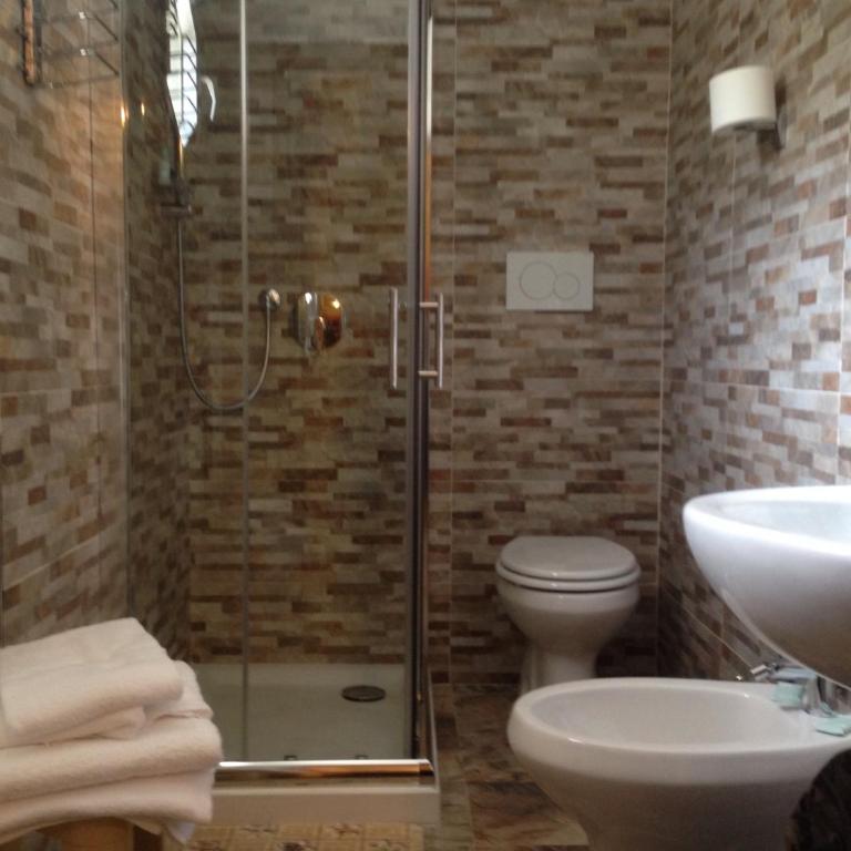 Hotel Delle Rose - Camera Familiare (2 Adulti + 2 Bambini) - 1