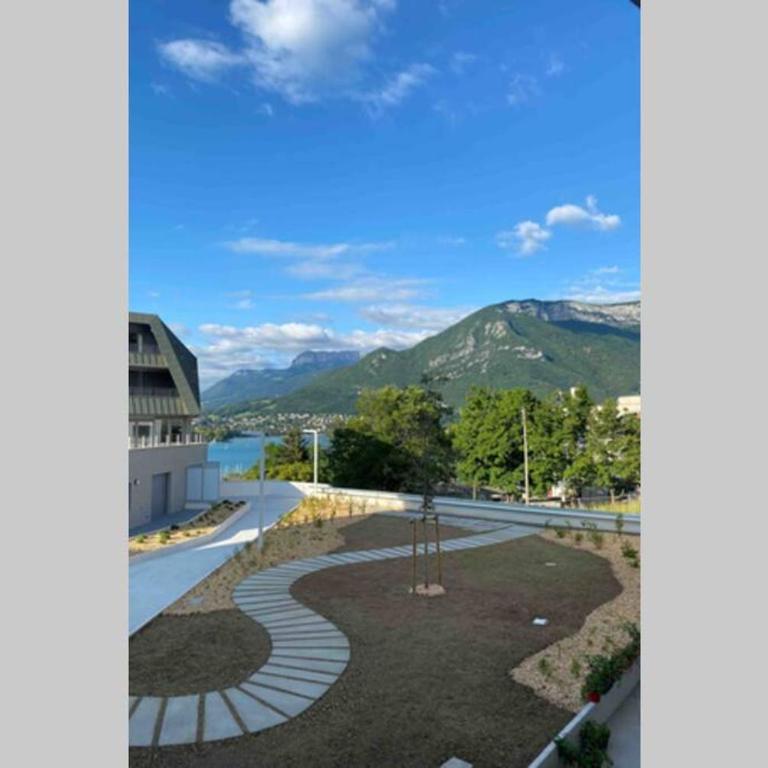 Le Bohème Beau T2 vue lac & montagnes + garage - Apartment mit 1 Schlafzimmer - 18