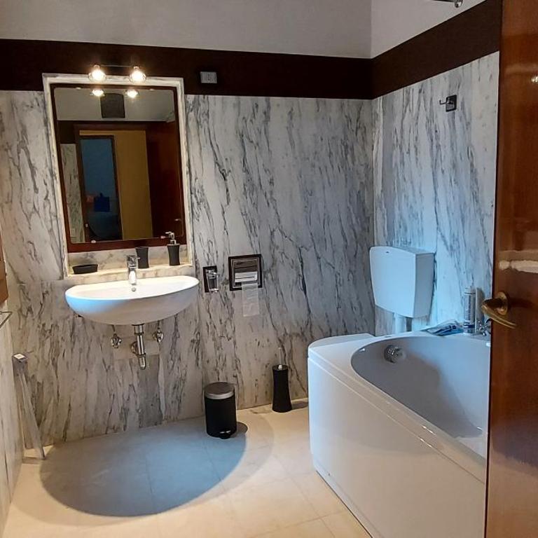 Antico Rio Acqua Dolce apartment - Three-Bedroom Apartment - 33