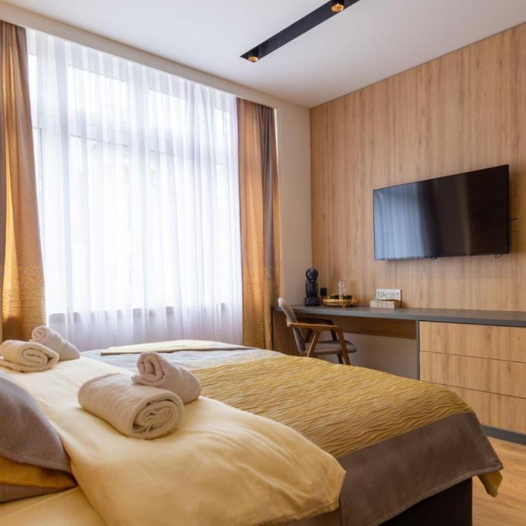Apartmoon - Dvokrevetna Soba sa Bračnim Krevetom/Zasebnim Krevetima - 1
