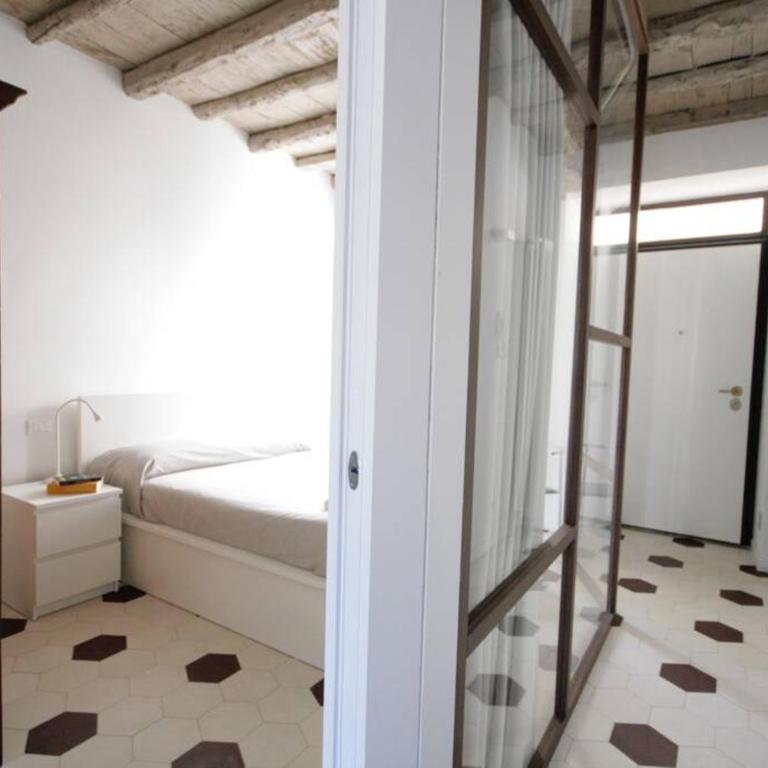 Design e storia nel cuore di Torino AC and Lift - Two-Bedroom Apartment - 10