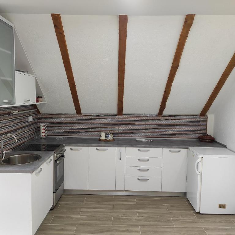 LARIX DURMITORES Apartments - One-Bedroom Apartment - 23