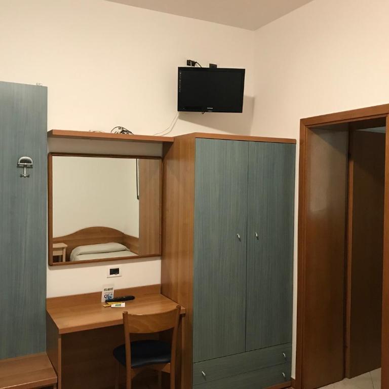 Hotel Amico Fritz - Camera Tripla - 2