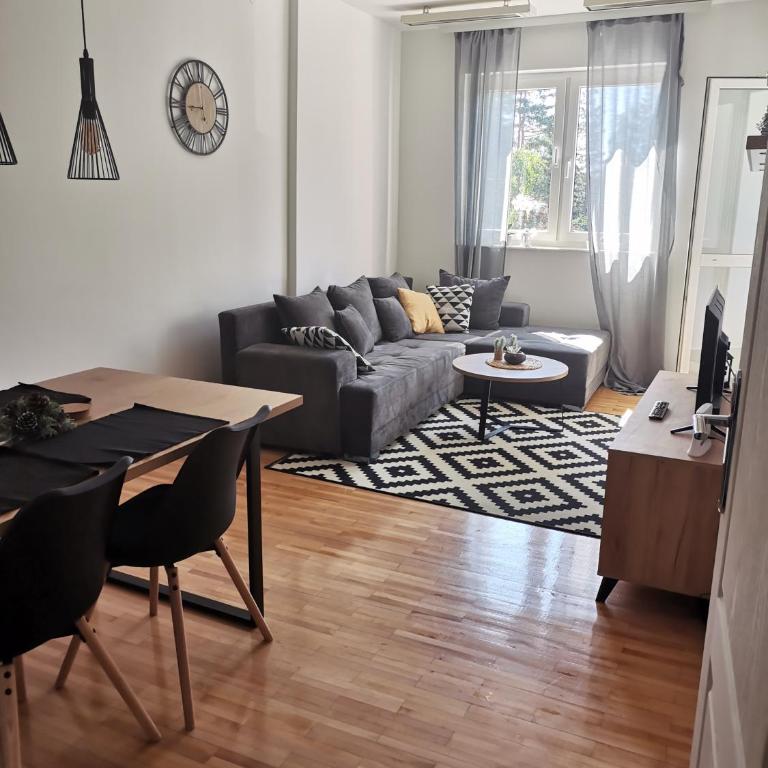 APARTMAN BOJANA - One-Bedroom Apartment - 24