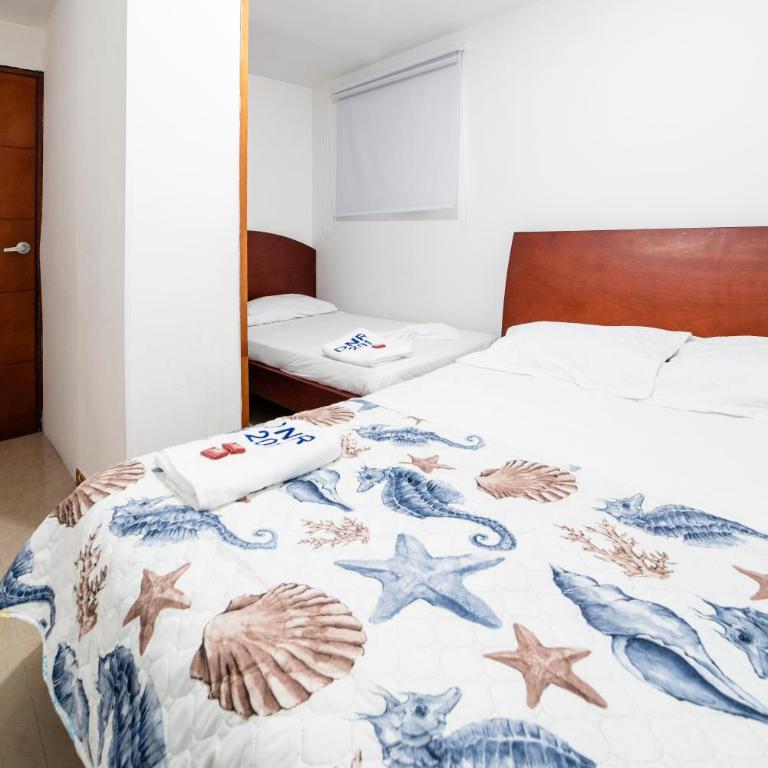 Amplio apartamento frente a la playa El Rodadero - Apartamento de 3 dormitorios - 17
