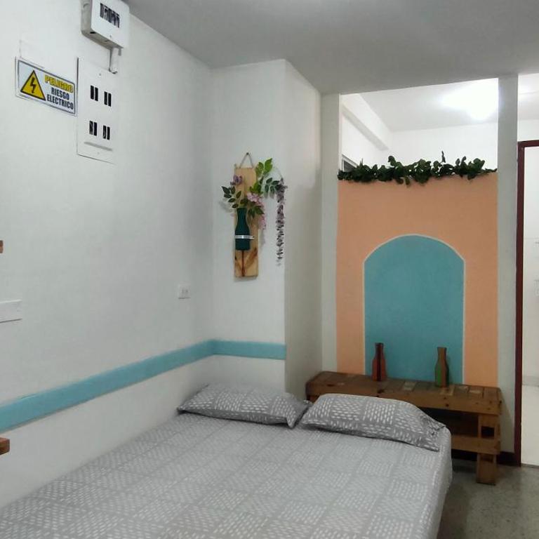 Hostal Rich - Habitación Doble con baño privado - 2