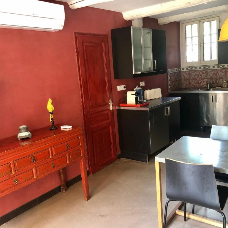B&B Villa Roumanille - Appartement - Vue sur Jardin - 17