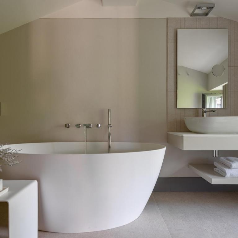 GombitHotel - Suite - 5