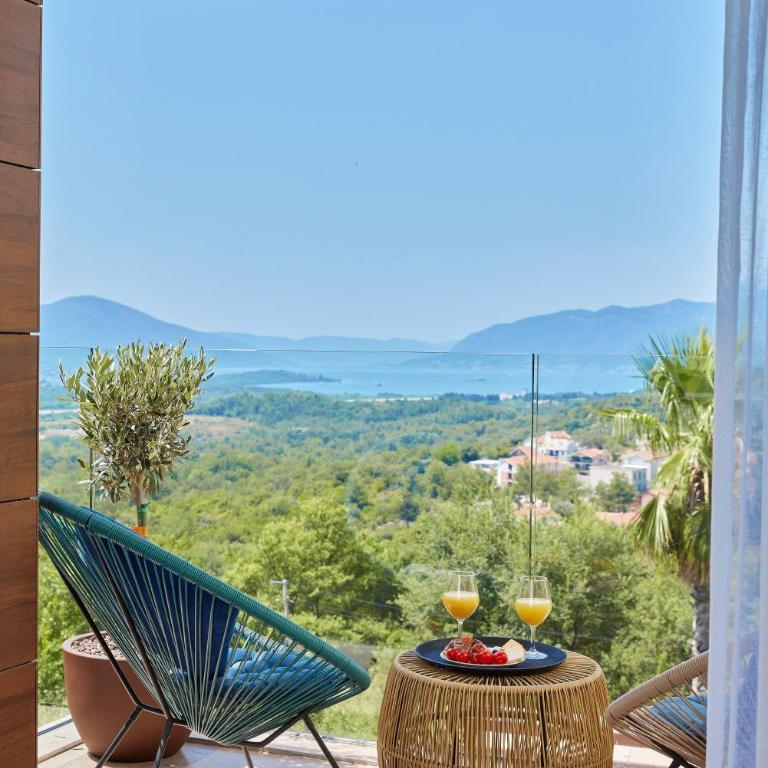 Przice Gardens Apartment with Pool - Studio - 2
