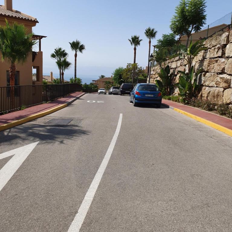 Luxury apartment in Benahavis with amazing views - Apartamento de 2 dormitorios - 36