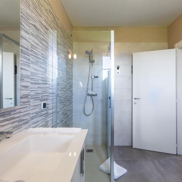 Villa Quercia Relais & Spa - Habitación Triple Deluxe - 2