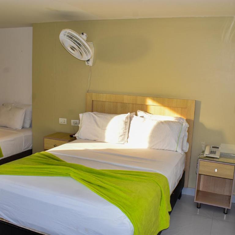 Hotel Isla Capri - Habitación Triple - 2