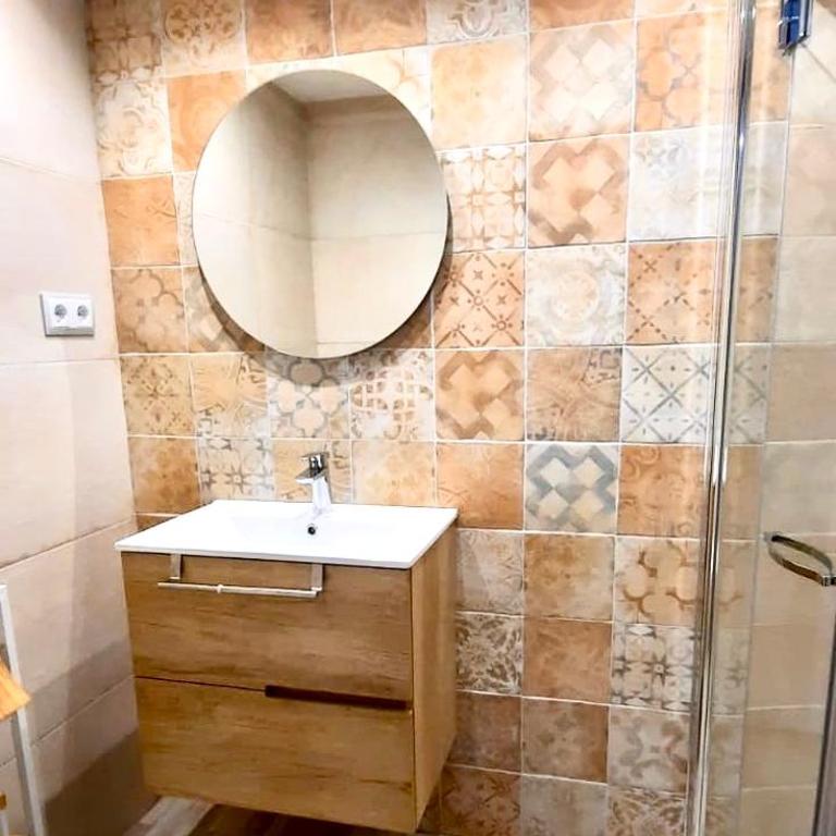 Apartamentos Bajo Peña Apartamentos Sanlorien - Two-Bedroom Apartment - 24