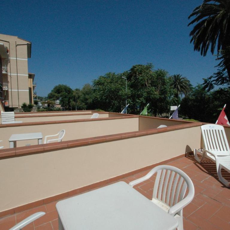 Hotel Crystal - Camera Matrimoniale con Terrazza - 7