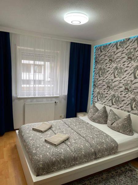Hostel Nuremberg - Doppelzimmer mit Gemeinschaftsdusche und -WC - 1