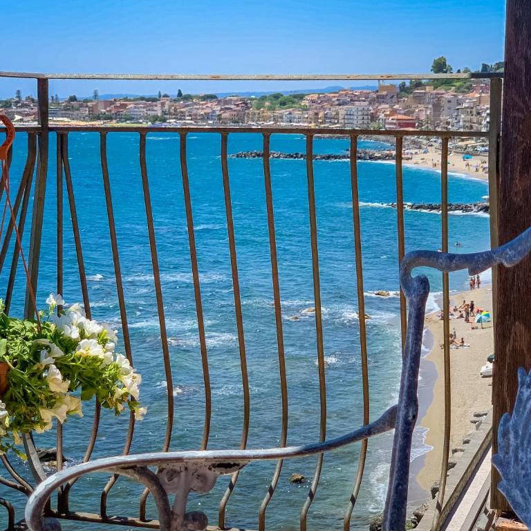 Giardini Beach loft - Appartamento con Vista Mare - 2