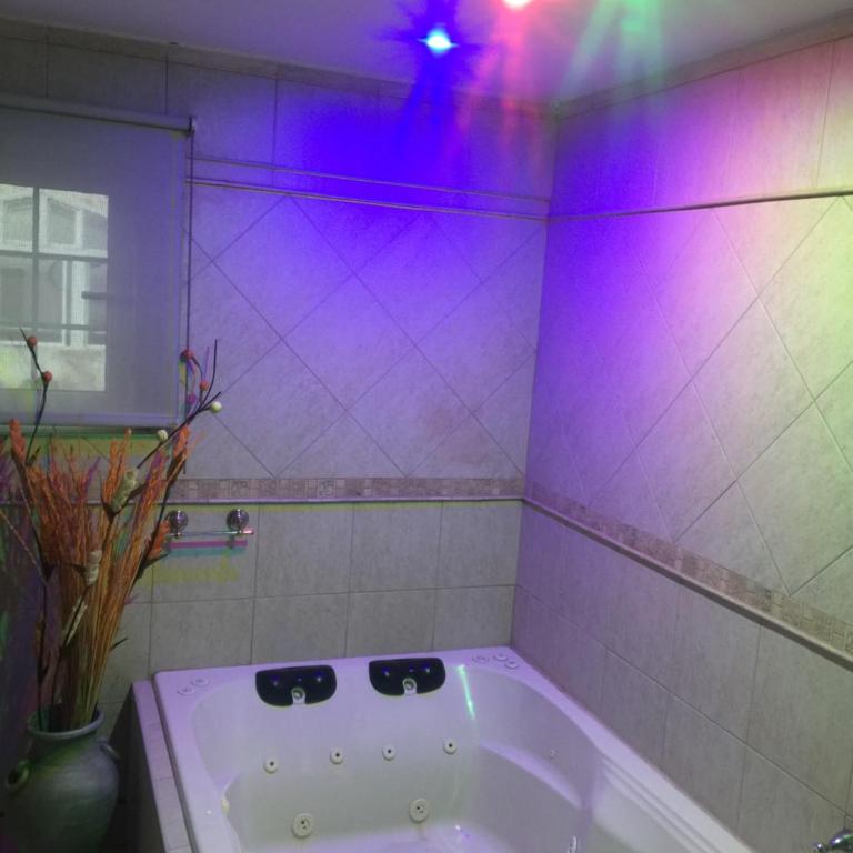 La Naturaleza de Parque Leloir en Familia - Casa con 1 dormitorio - 17
