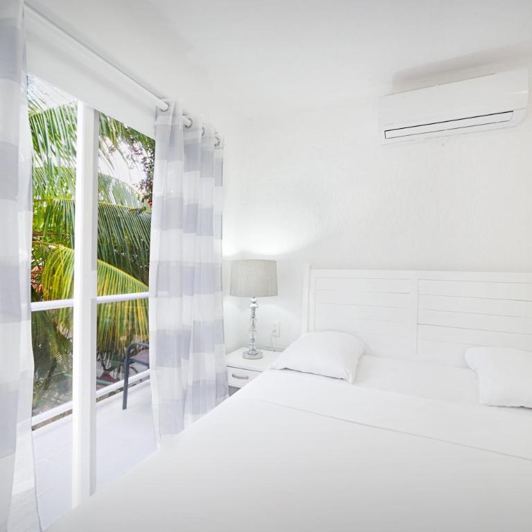 Casa Árabe - Habitación Doble con balcón y vistas al mar - 5