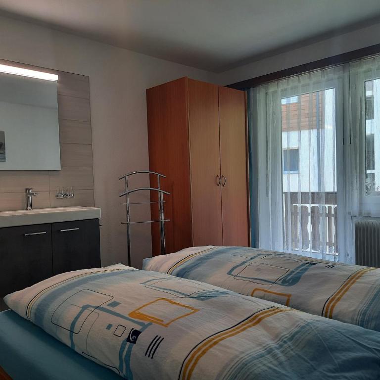 Apartments Alpenfirn Saas-Fee - Apartment mit 2 Schlafzimmern und Dusche - 2. Etage - 7