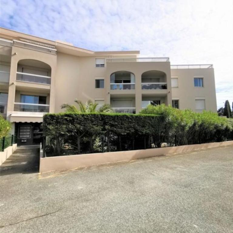 T2 Bord de mer avec jardin et piscine - One-Bedroom Apartment - 36