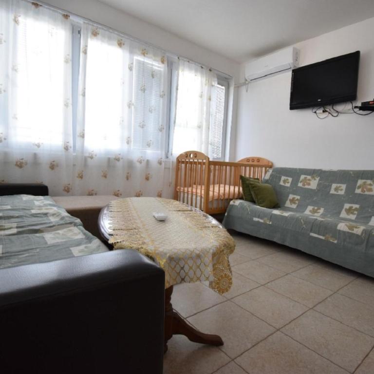 Apartments Vila Gerbera - Two-Bedroom Apartment - 14