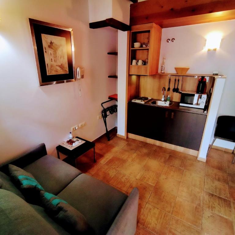 Apartamentos Alhambra - Standard Studio - 4