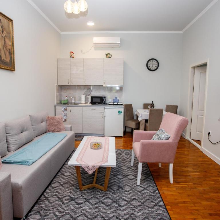 Angeli Vila Apartments - Two-Bedroom Apartment - 1