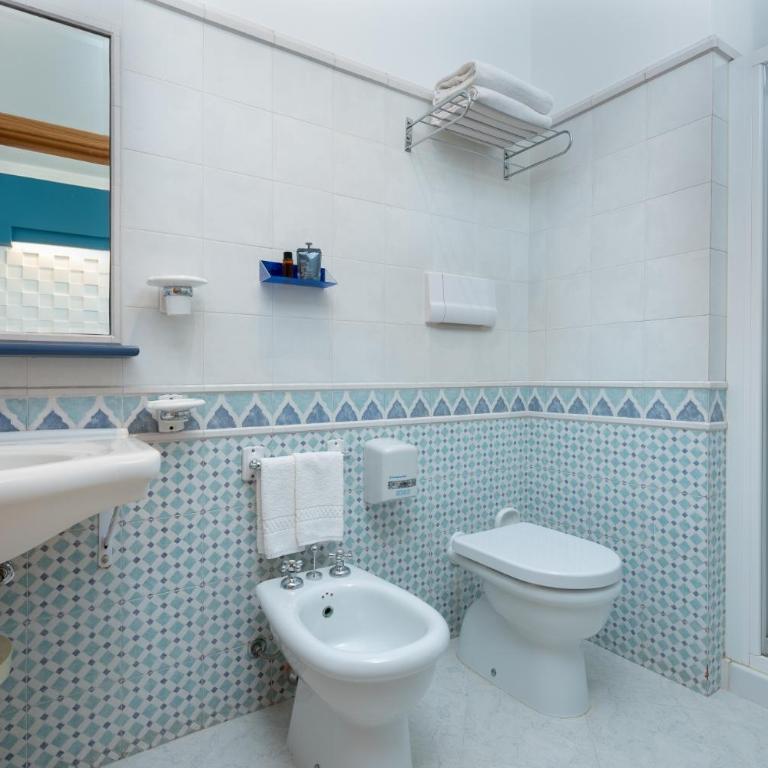 Hotel Sicilya - Suite Deluxe con Vasca Idromassaggio - 1