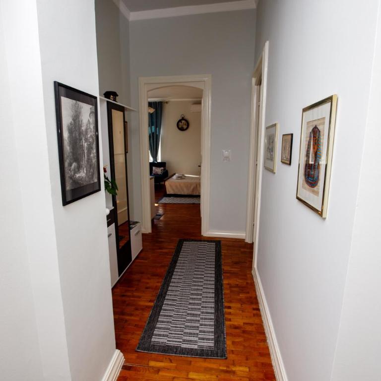 Angeli Vila Apartments - One-Bedroom Apartment - 18