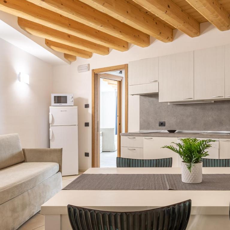 Residence Garibaldi - Appartamento con 2 Camere da Letto - 1