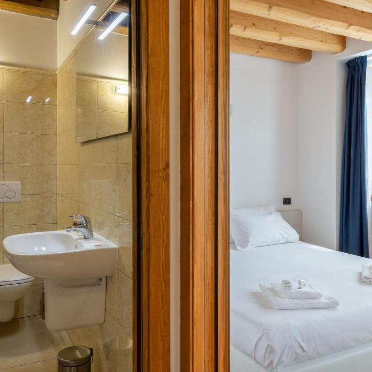 Residence Garibaldi - Appartamento con 2 Camere da Letto - 16