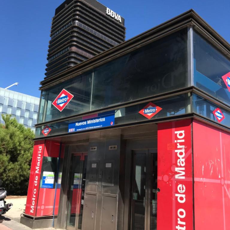 Cerca Santiago Bernabéu - Apartamento TORRE PICASSO - Apartamento de 2 dormitorios - 13