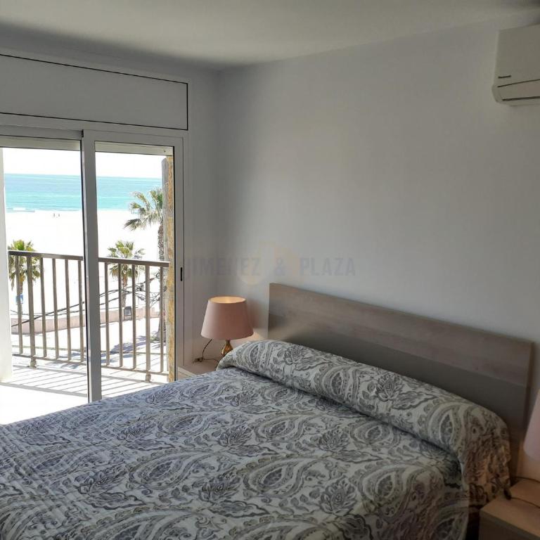 Apartamentos Dins Mar Apto. 5 - Apartamento con vistas al mar - 6