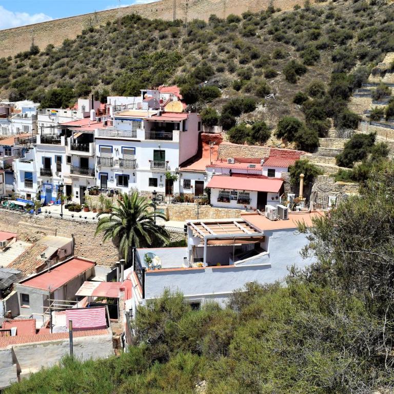 House with sea view in the old town of Alicante - Two-Bedroom House - 47