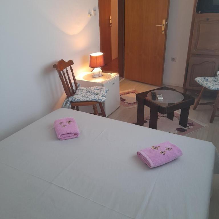 Apartmani Pandurevic - Family Suite - 2