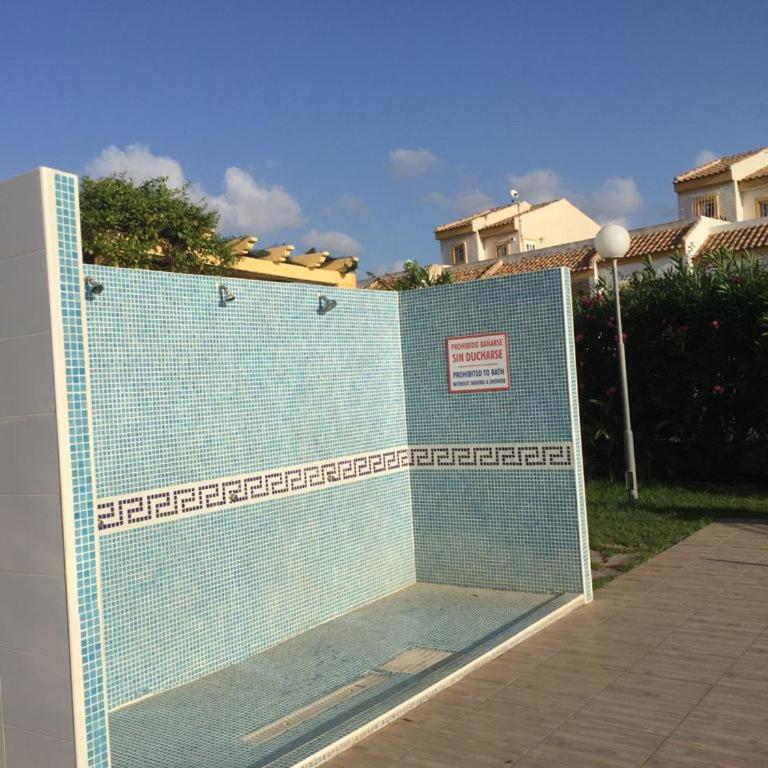 bungalow en la playa y piscina - Two-Bedroom House - 18