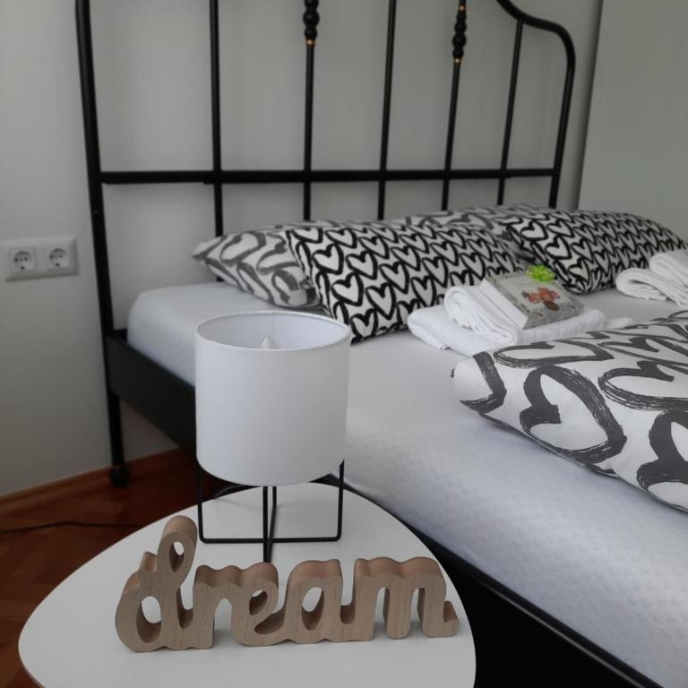 Babalina's Place - One-Bedroom Apartment - 28