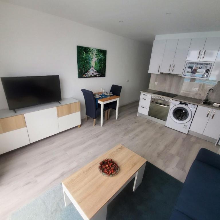 Atlantic View 1B 2 Bedrooms Ground Floor, Complex featured on A Place in The Sun - Two-Bedroom Apartment - 6
