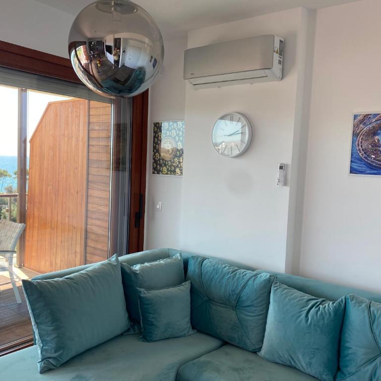 Bitcoin and Ethereum Deluxe Apartments - Two-Bedroom Apartment - 7