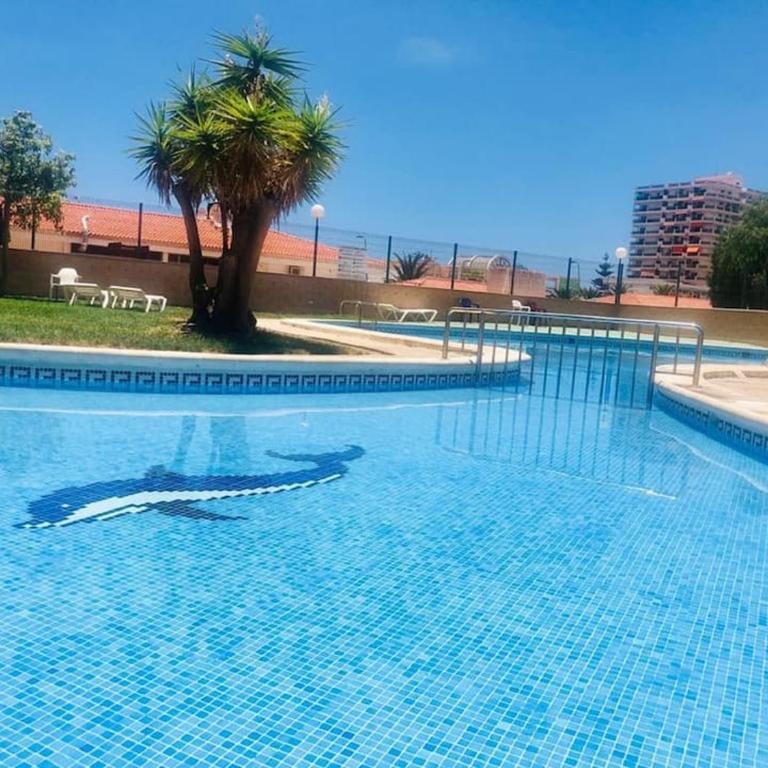 Nice pool apartment in Los Cristianos, excellent location - Apartamento de 2 dormitorios - 2