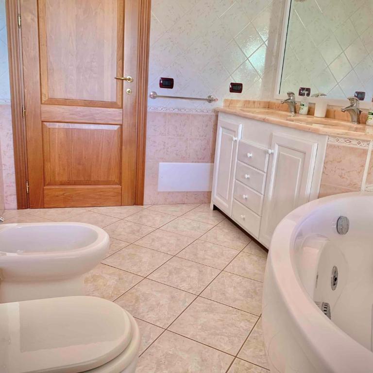 Casa Di Famiglia - Appartamento con 2 Camere da Letto - 44