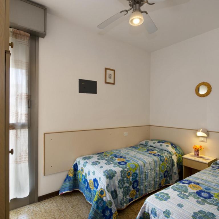 Residence G. Verdi - Appartamento con 2 Camere da Letto - 2