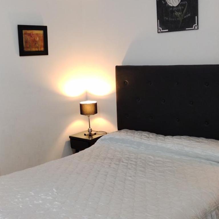 DEPARTAMENTO EN PLAZA COLON, 200 MTS DE LA PLAYA - Apartamento de 1 dormitorio - 9